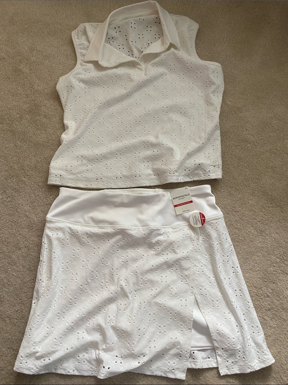 Aeropostale sport set. Skort and top size XL